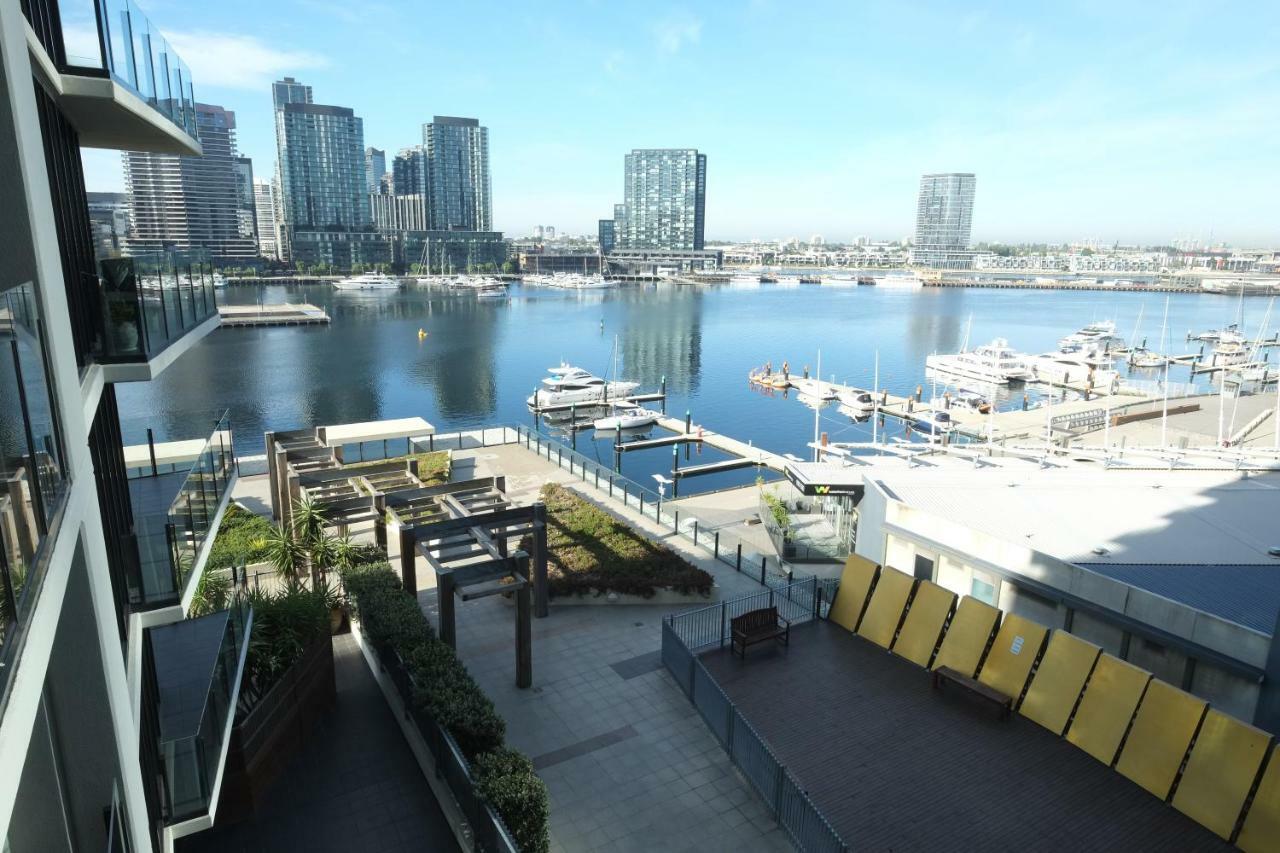 Acd Apartments Melbourne Luaran gambar