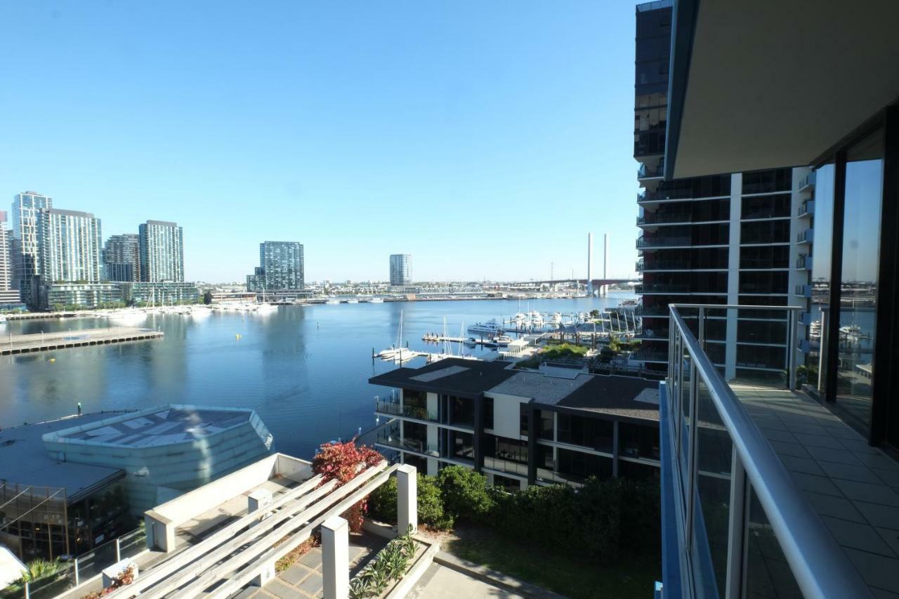 Acd Apartments Melbourne Luaran gambar