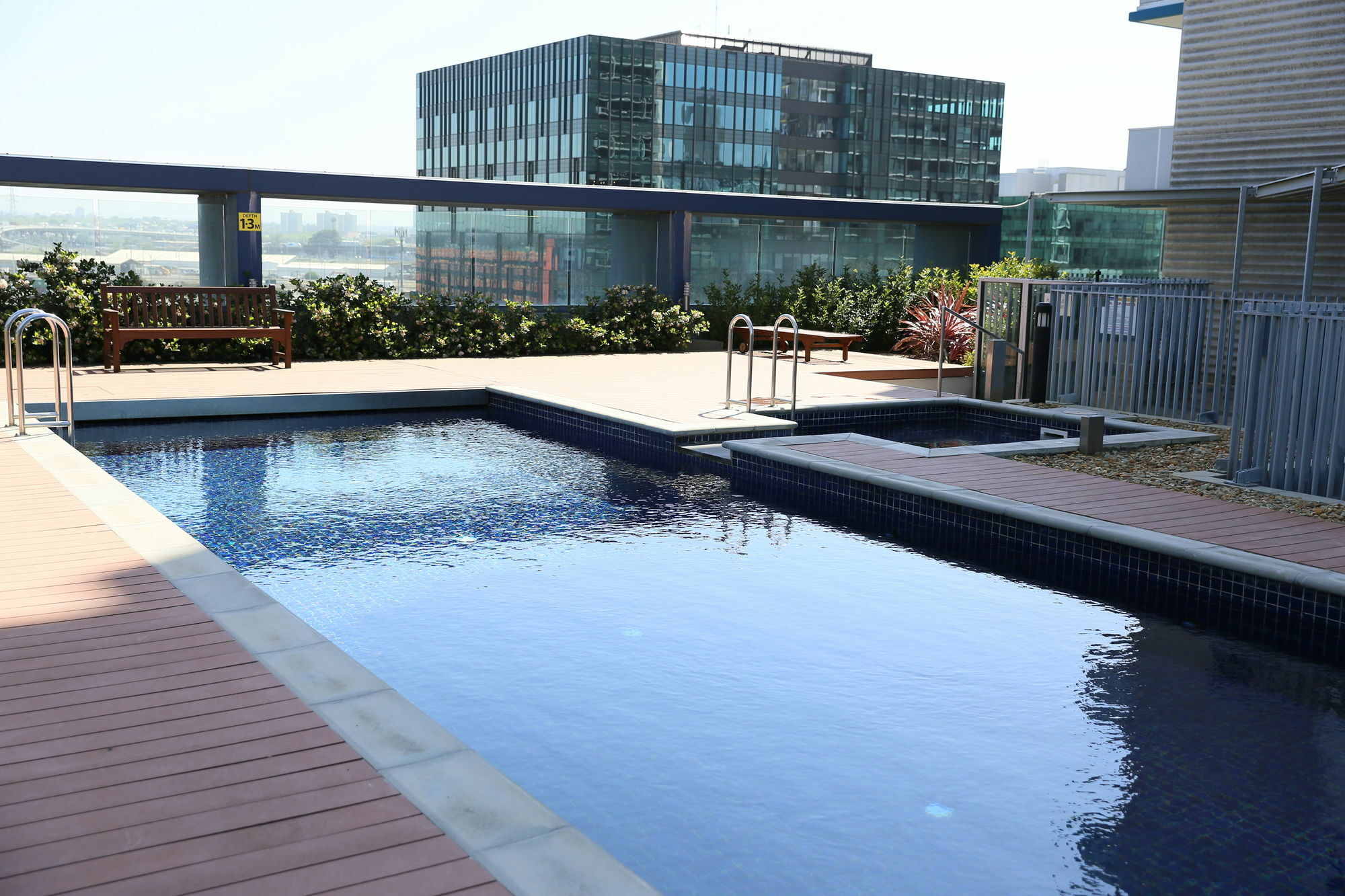 Acd Apartments Melbourne Luaran gambar