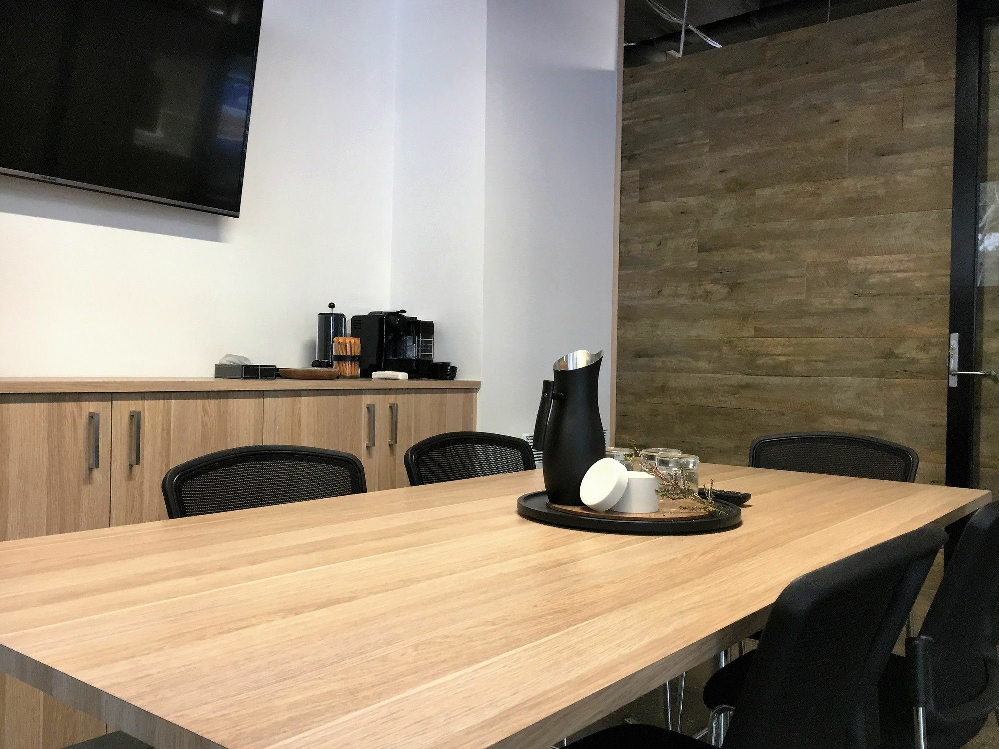 Acd Apartments Melbourne Luaran gambar