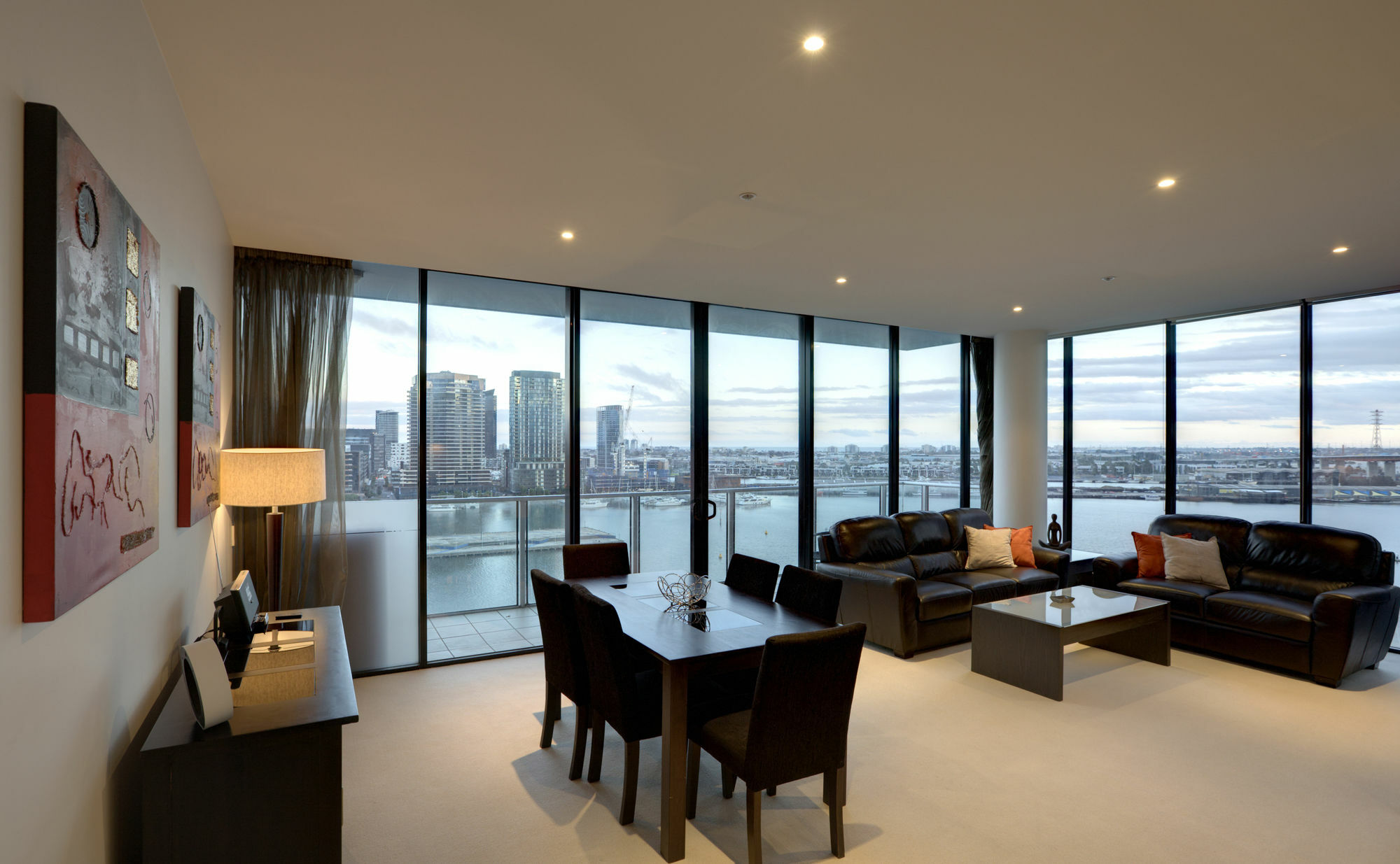 Acd Apartments Melbourne Luaran gambar